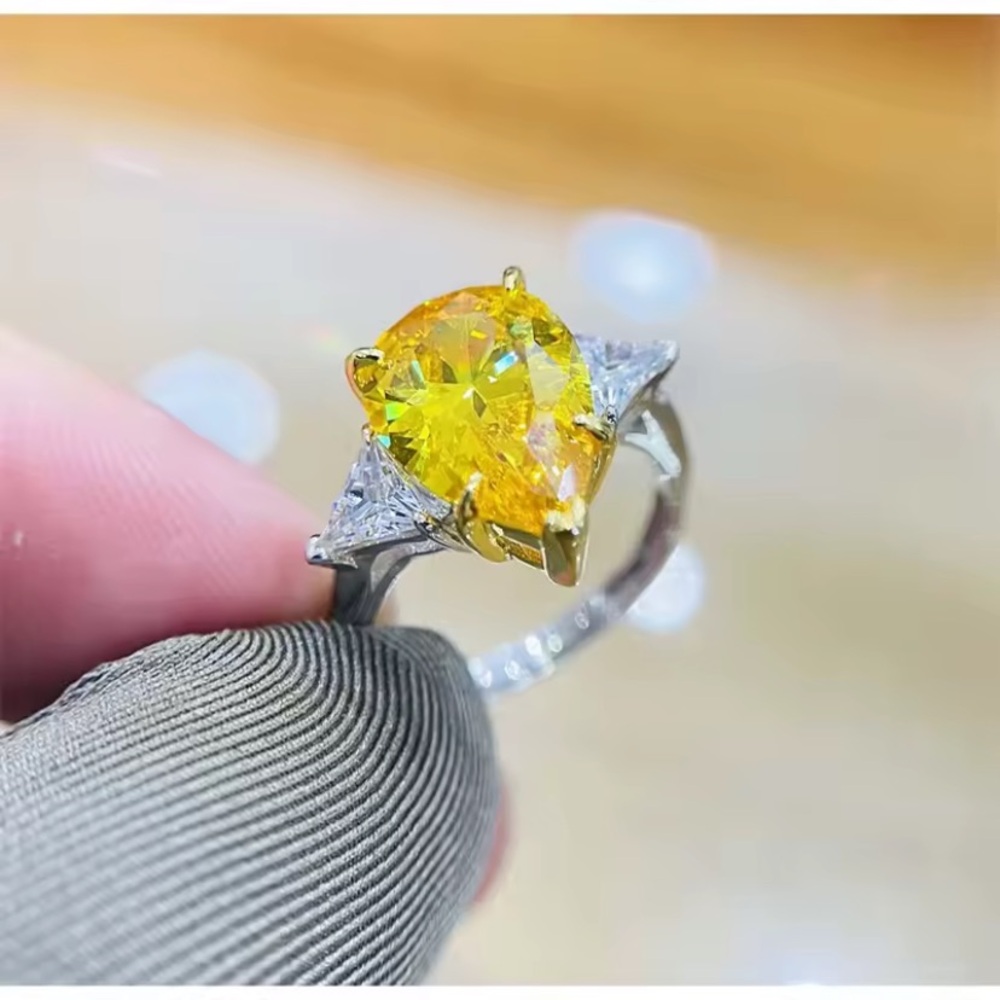 Private Label Yellow Teardrop Ring with Clear Side Stones